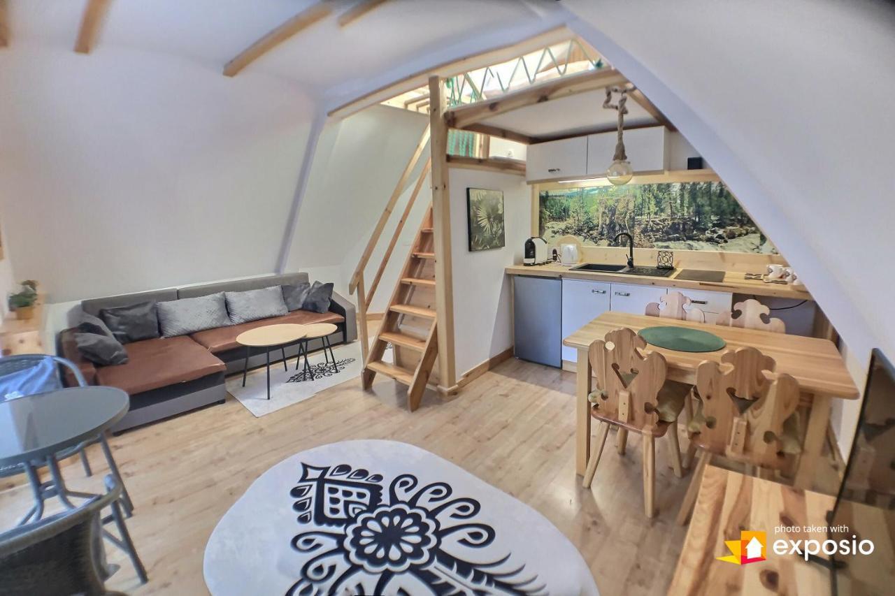 Tour Apartment